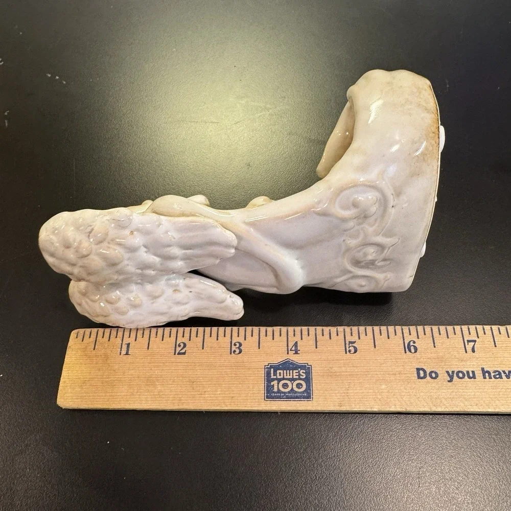Yankee Candle Ceramic Angel Holding Dove Tea Light‎ Candle Holder Figurine 6.5